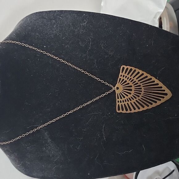 Repurposed Golden Arrow Legacy Brass Necklace - Picture 4 of 4